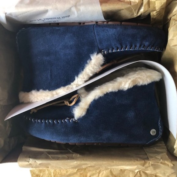 UGG leather fur Alena slipper moccasin. Size: 5 - Picture 2 of 10